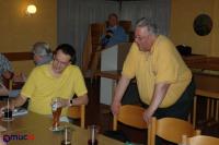 Lagebesprechung in schwarz-gelb